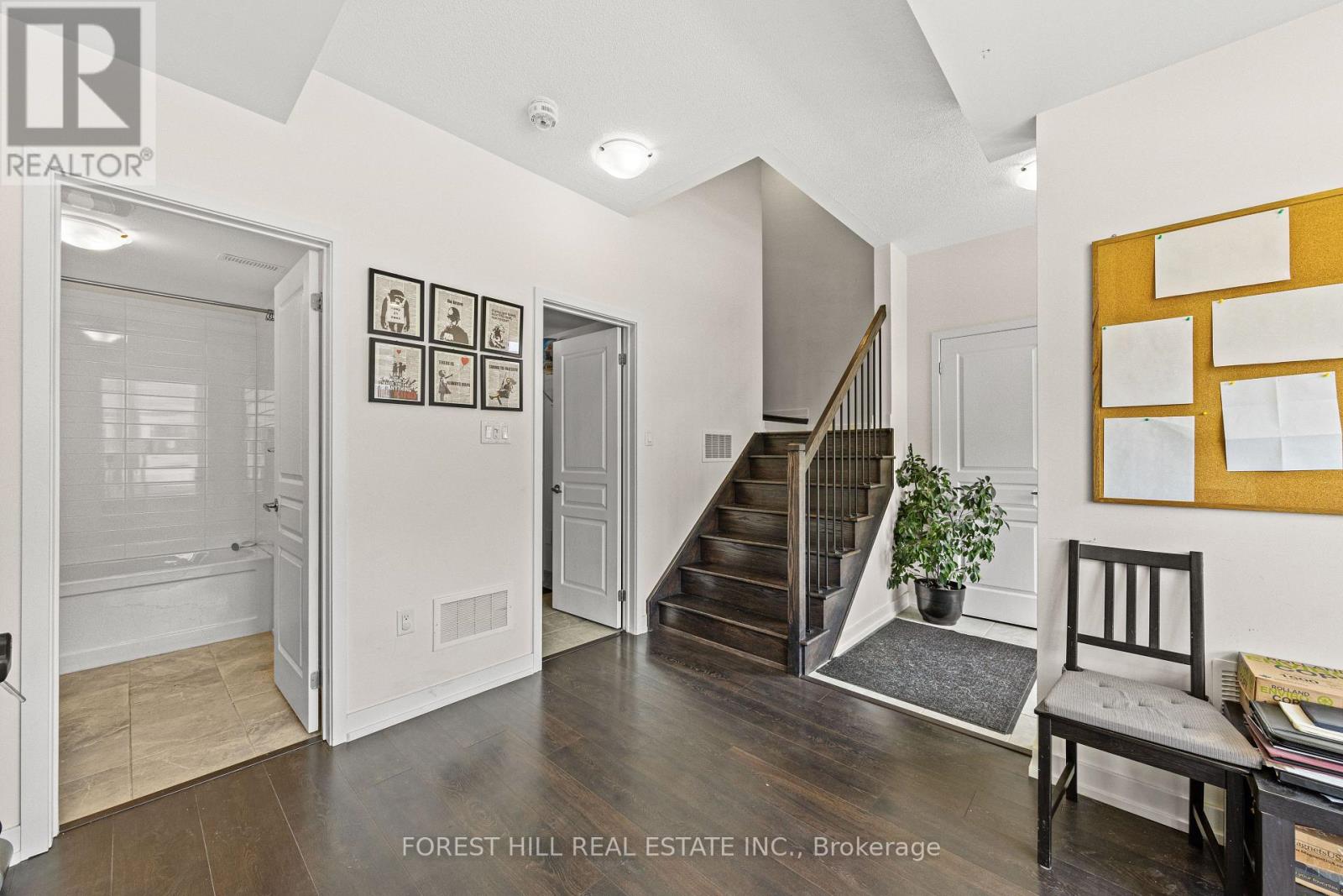 3145 Ernest Applebe Boulevard, Oakville (Go Glenorchy), Ontario  L6H 0N8 - Photo 6 - W12117632