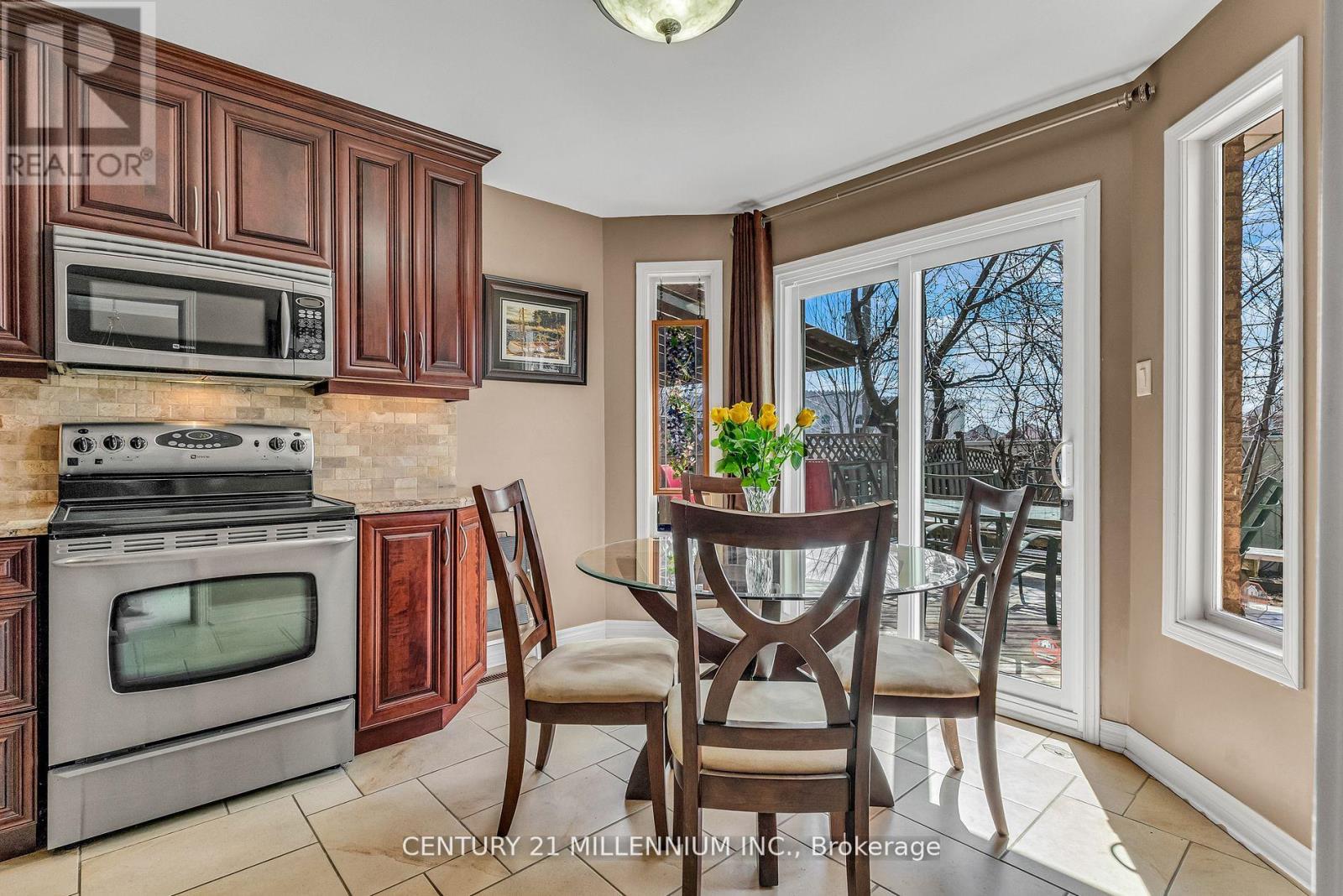 82 Candy Crescent, Brampton, Ontario  L6X 3Z9 - Photo 19 - W12117679