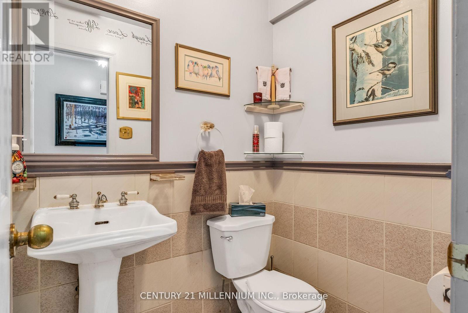 82 Candy Crescent, Brampton, Ontario  L6X 3Z9 - Photo 4 - W12117679