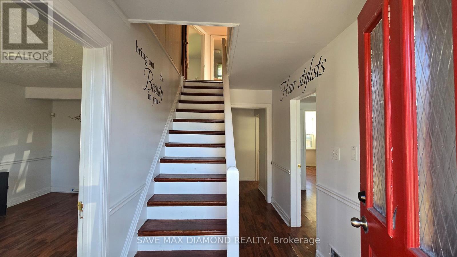 23 Pearl Street, Mississauga (Streetsville), Ontario  L5M 1X1 - Photo 11 - W12117801