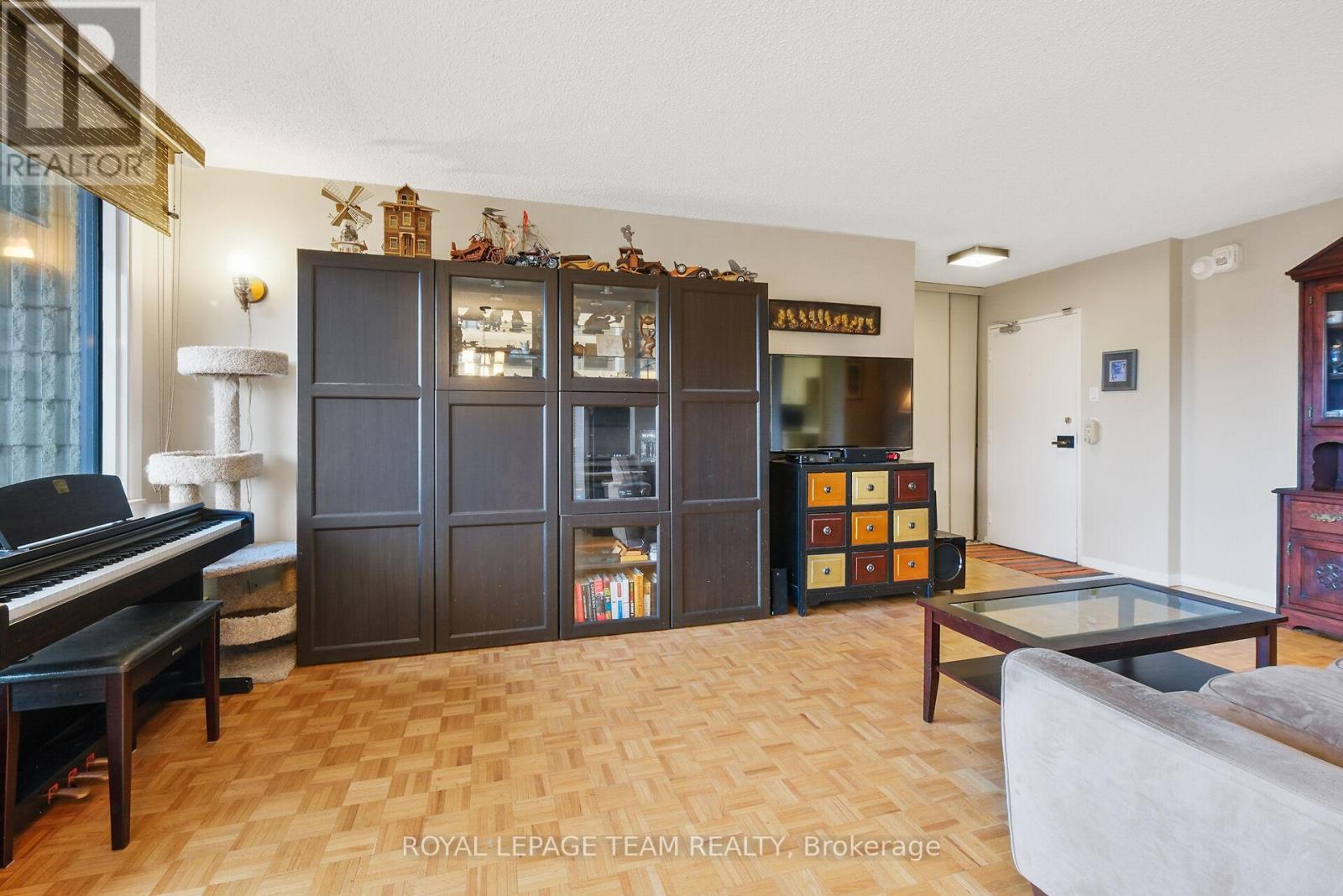 Property at 209 - 265 POULIN AVENUE image 4