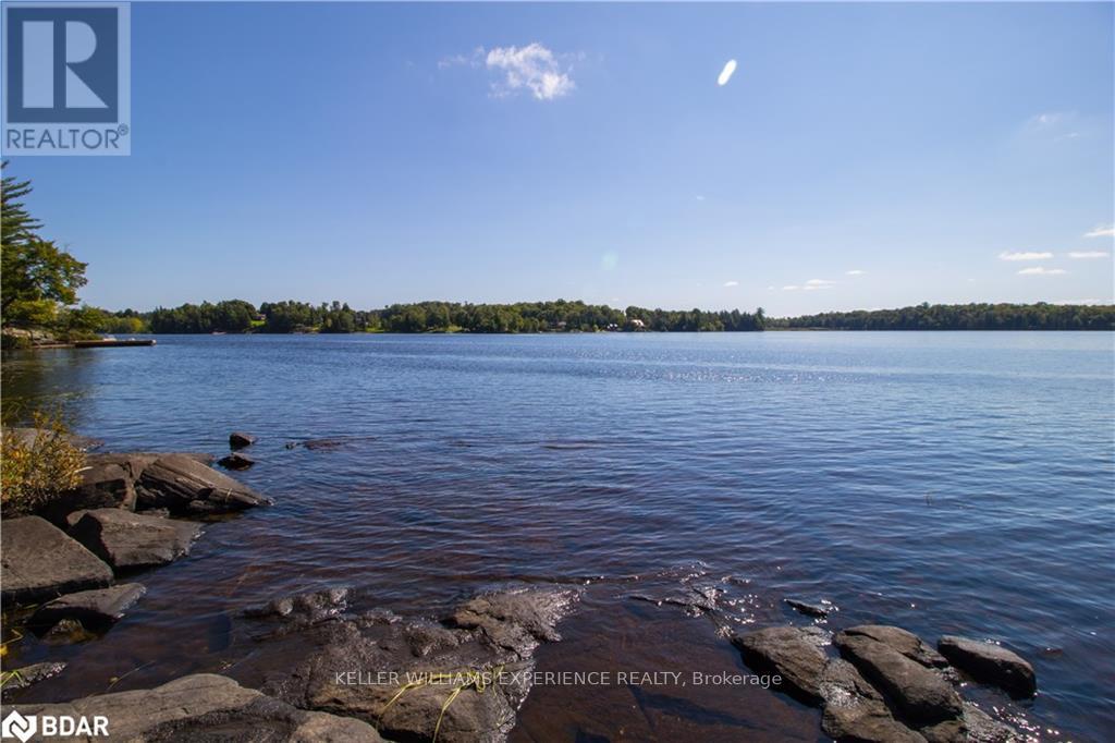 56 Dauncey Road, Magnetawan, Ontario  P0A 1P0 - Photo 10 - X12117544