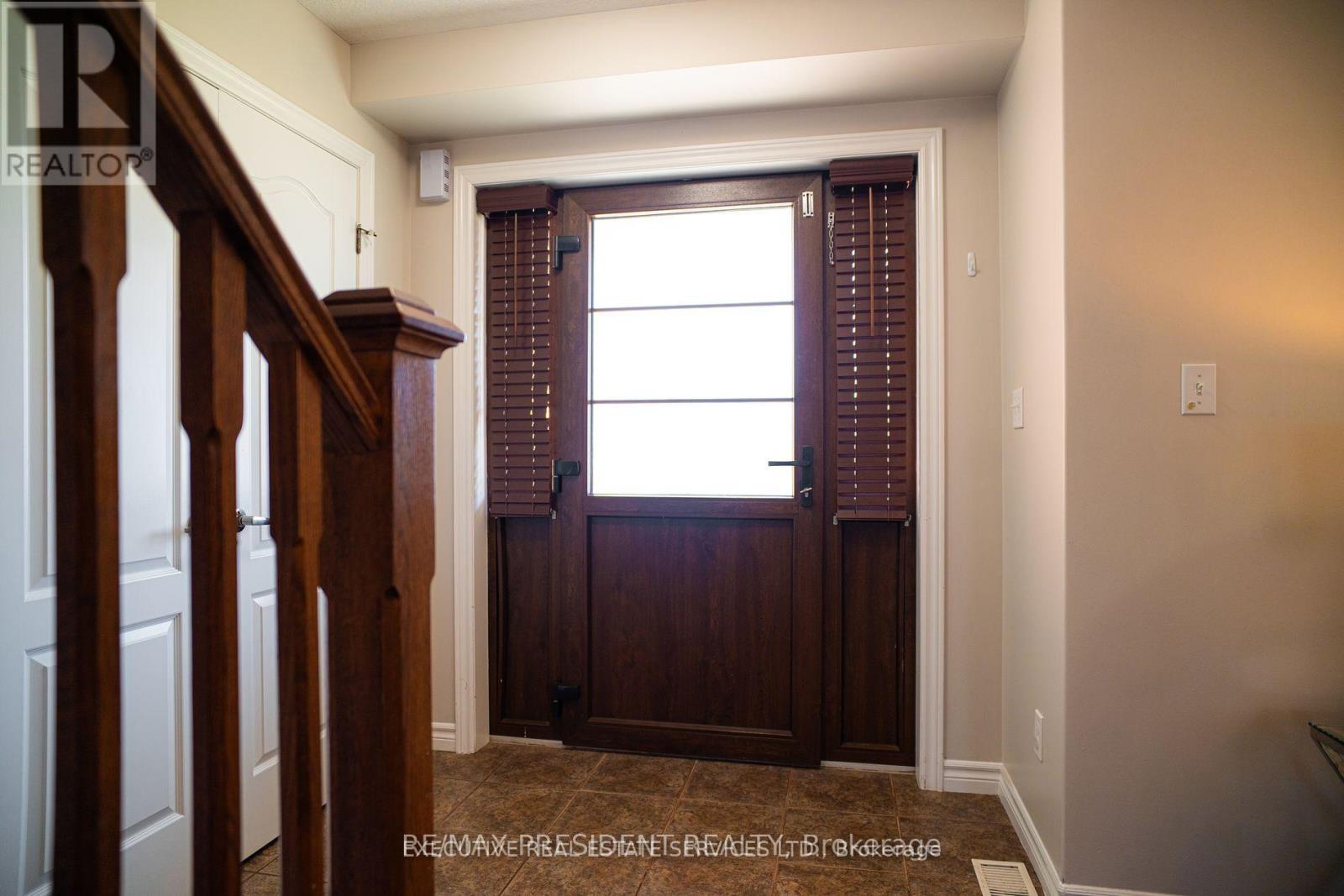 Property at 700 SPITFIRE STREET image 2