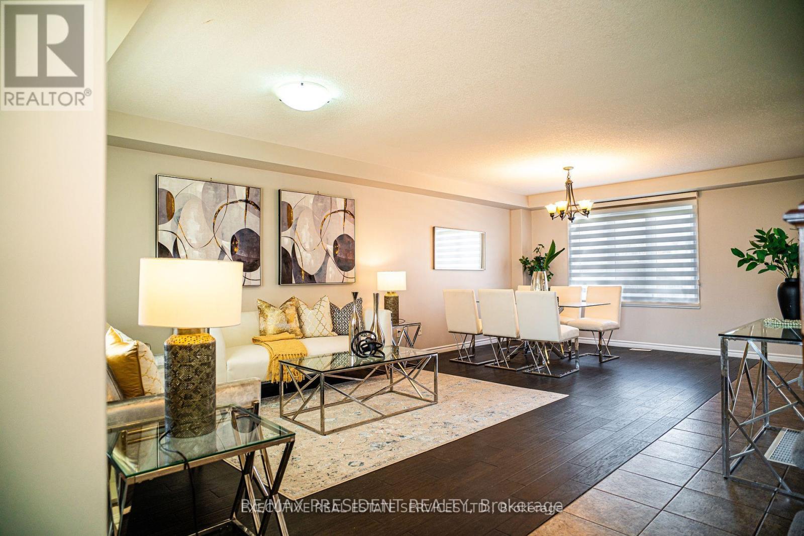 Property at 700 SPITFIRE STREET image 4