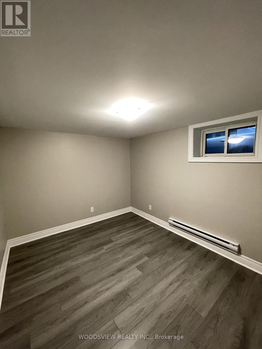 Lower - 24 Leinster Avenue S, Hamilton, Ontario  L8M 3A1 - Photo 4 - X12117793