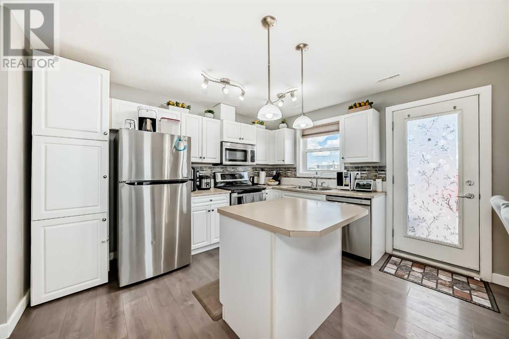 302, 50 Westland Road, Okotoks, Alberta  T1S 2G4 - Photo 4 - A2213245
