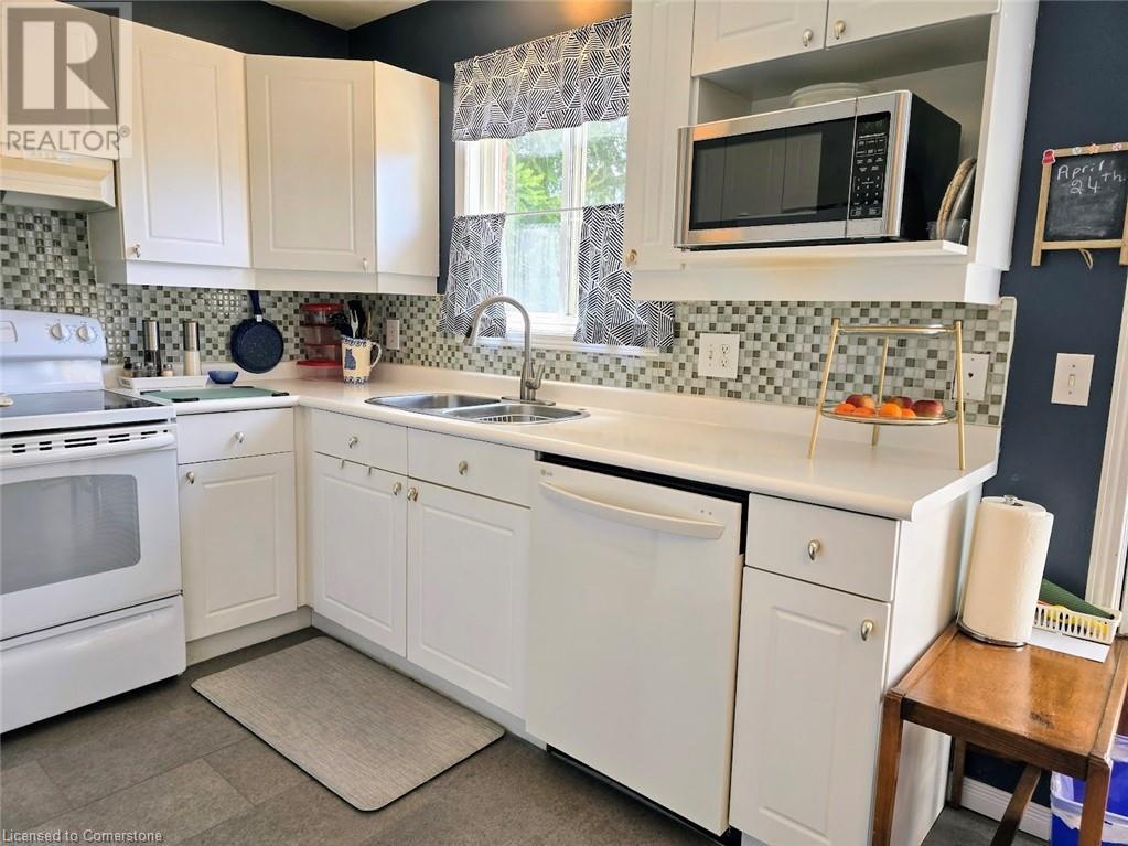 Property at 235 SAGINAW Parkway Unit# 73 image 4