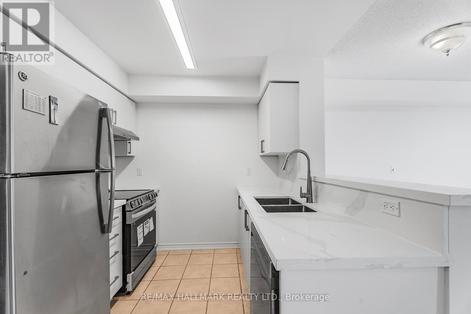 1707 - 20 Olive Avenue, Toronto, Ontario  M2N 7G5 - Photo 4 - C12117839