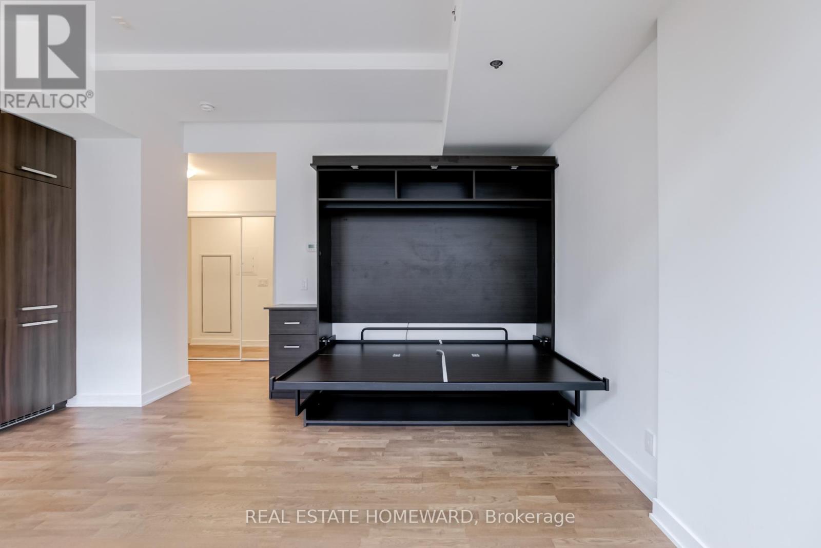 409 - 15 Beverley Street, Toronto, Ontario  M5T 0B3 - Photo 17 - C12117894
