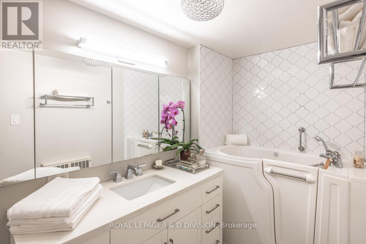 201 - 120 Rosedale Valley Road, Toronto, Ontario  M4W 1P8 - Photo 21 - C12117900