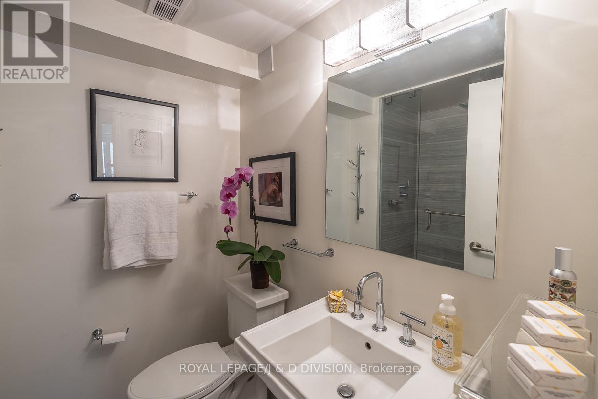 201 - 120 Rosedale Valley Road, Toronto, Ontario  M4W 1P8 - Photo 23 - C12117900