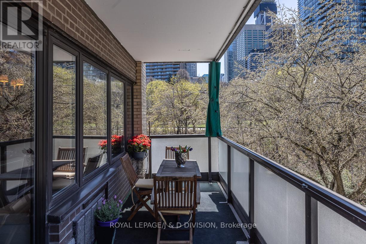 201 - 120 Rosedale Valley Road, Toronto, Ontario  M4W 1P8 - Photo 6 - C12117900