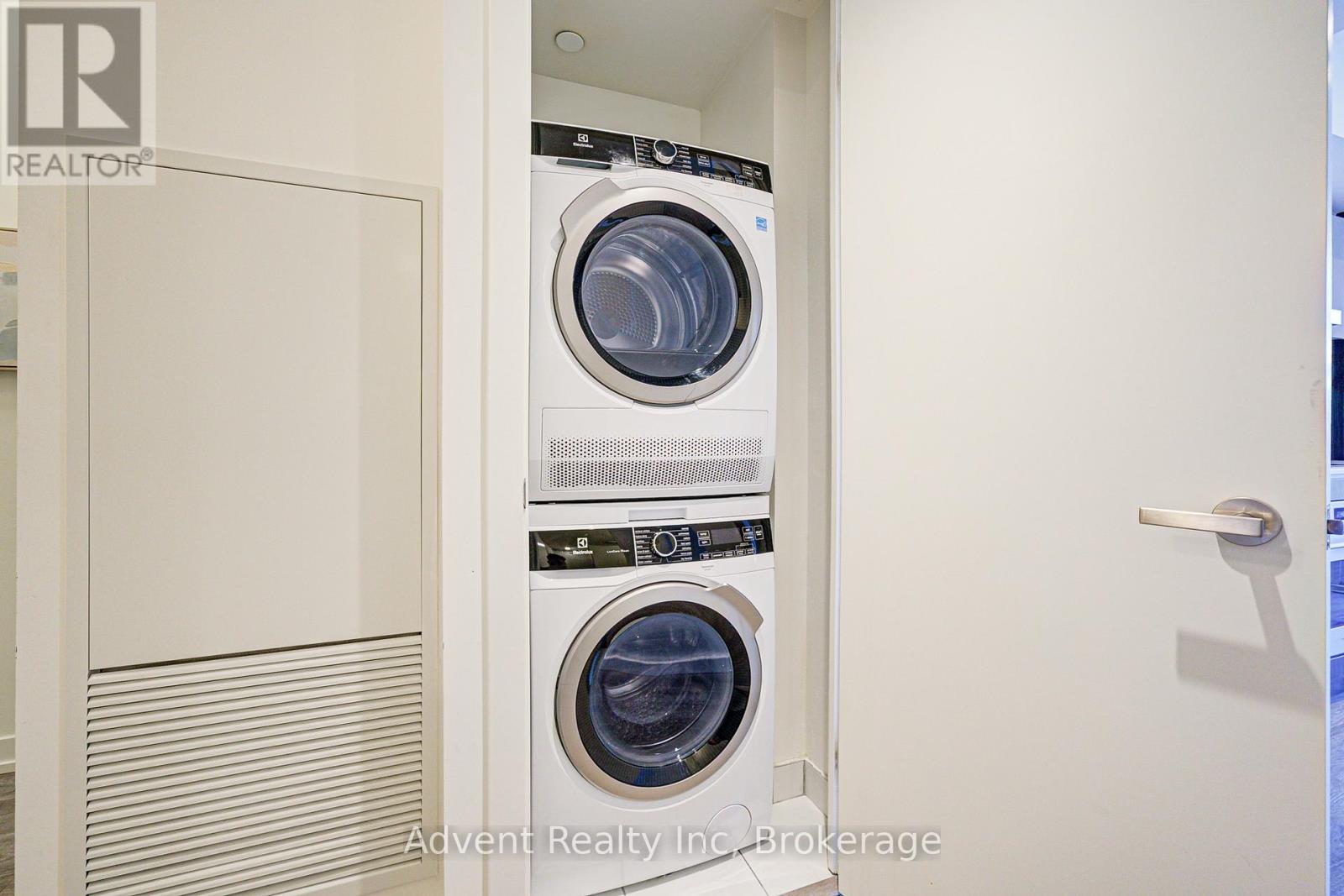 3105 - 55 Cooper Street, Toronto, Ontario  M5E 0G1 - Photo 27 - C12117953