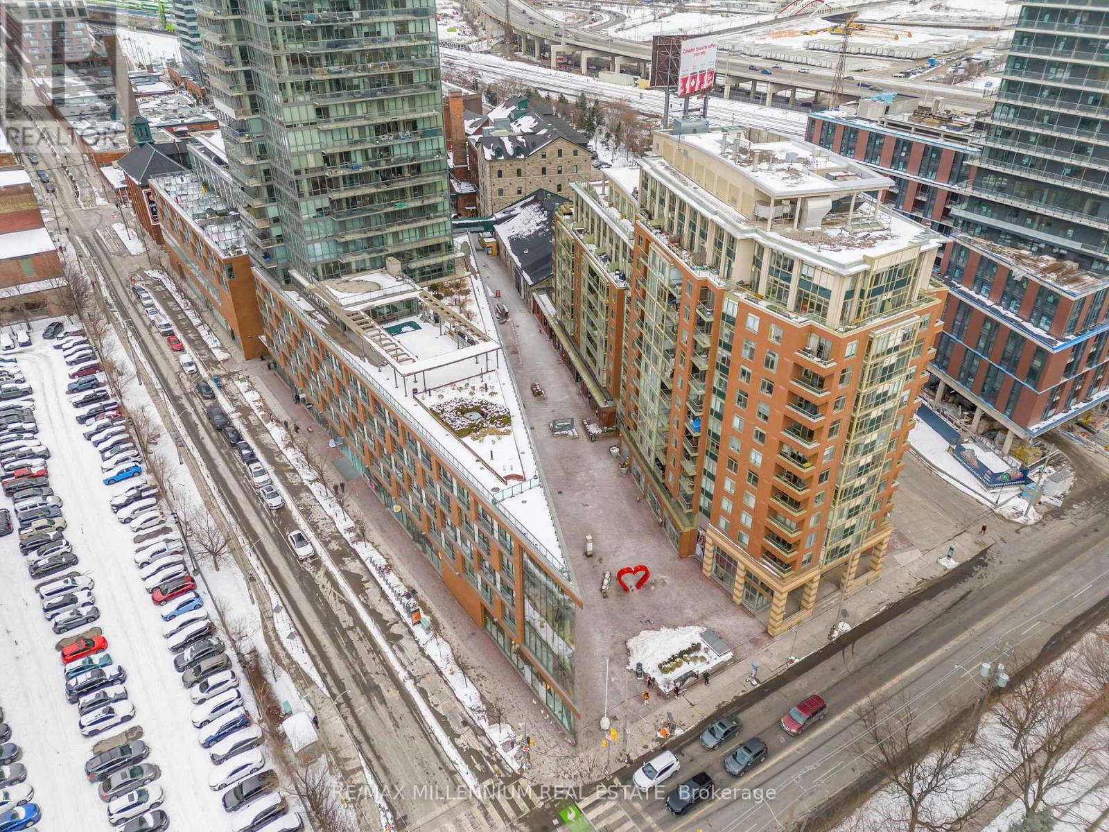501 - 33 Mill Street, Toronto (Waterfront Communities), Ontario  M5A 3R3 - Photo 6 - C12117955