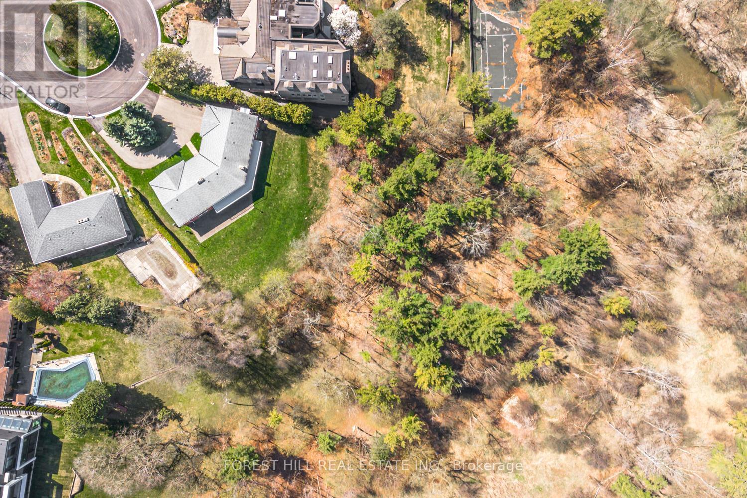 10 Courtwood Place, Toronto, Ontario  M2K 1Z9 - Photo 44 - C12118022
