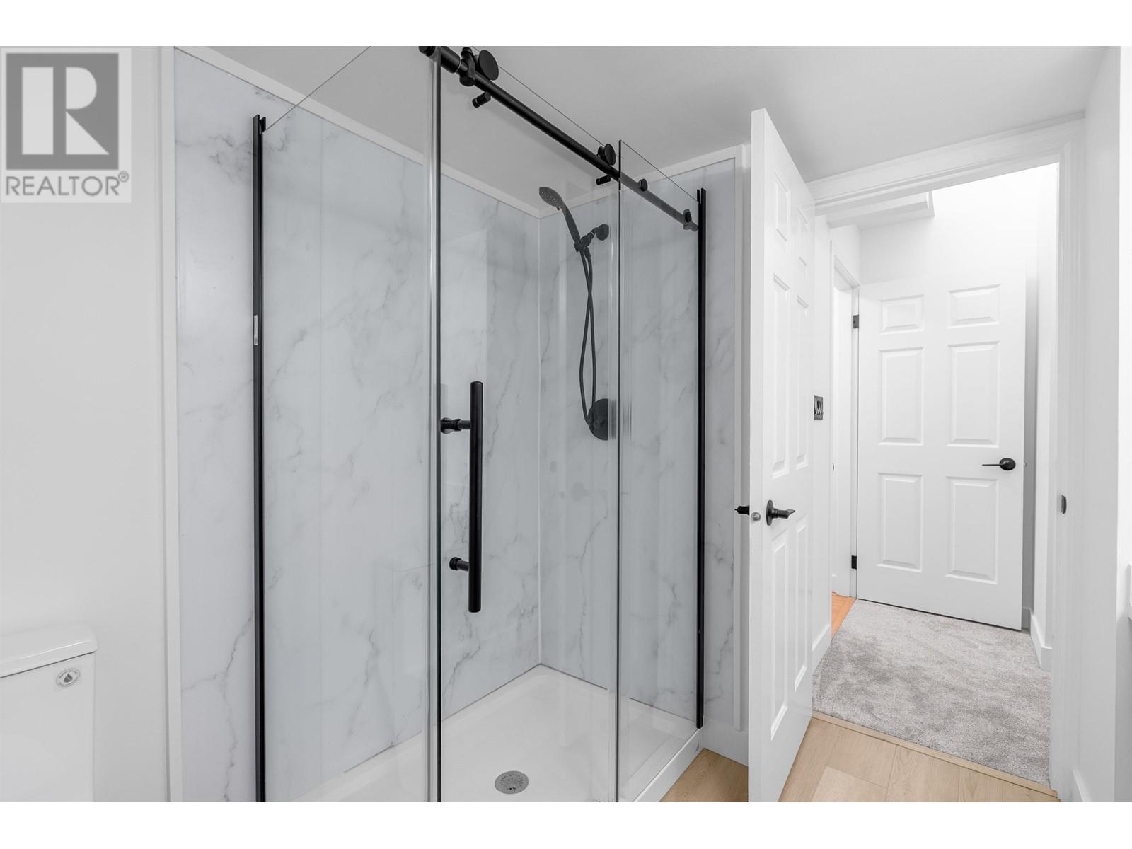 401 3421 Curle Avenue, Burnaby, British Columbia  V5G 4P4 - Photo 11 - R2997057