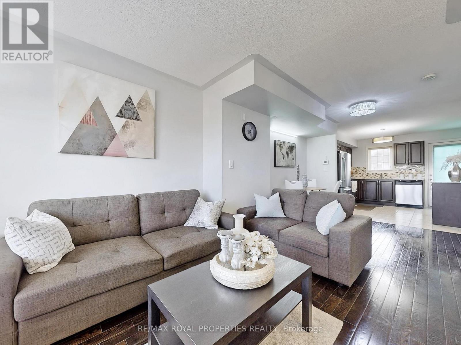 Property at 37 COOPERAGE LANE image 3