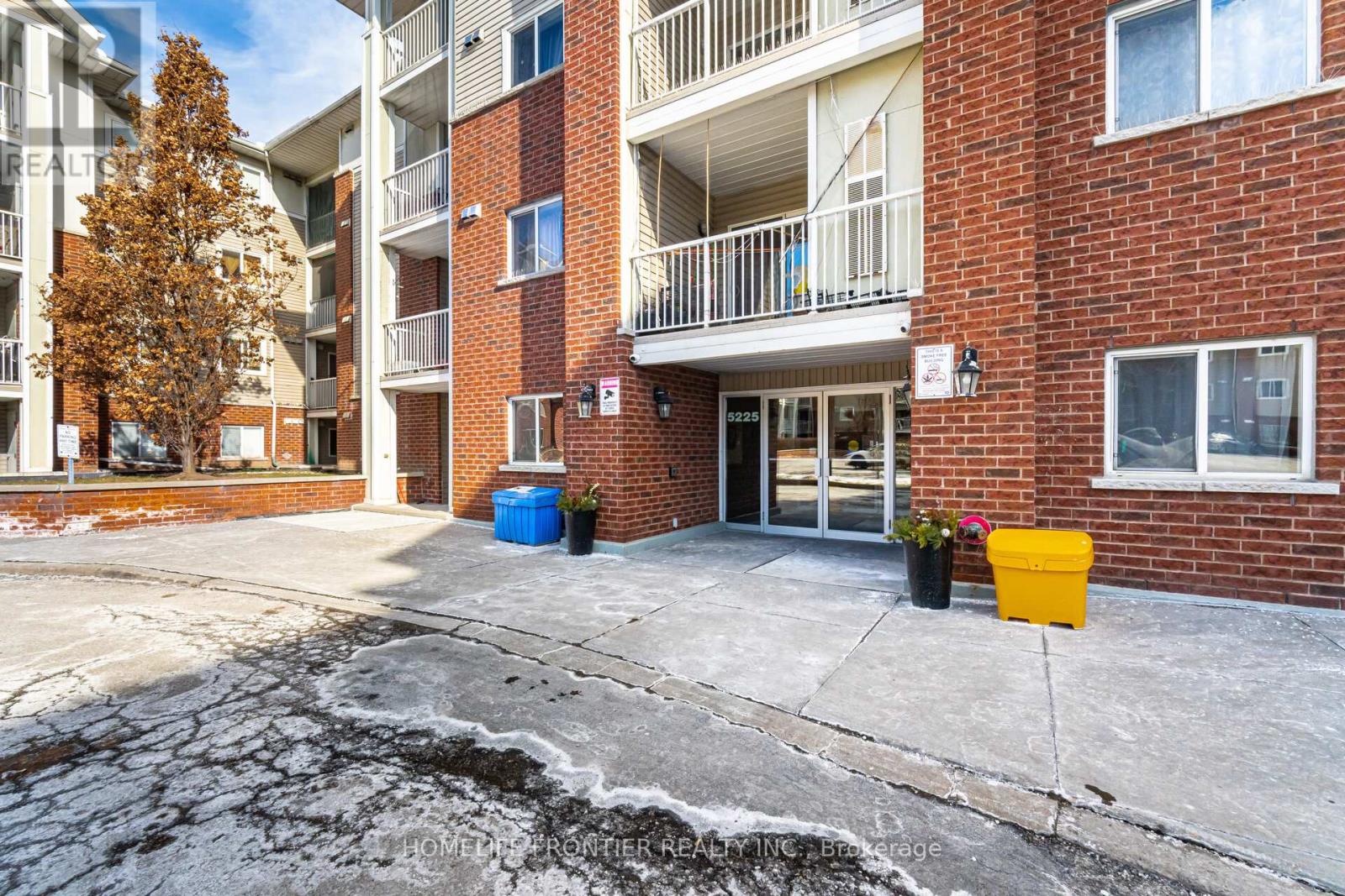 Property at 313 - 5225 FINCH AVENUE image 2