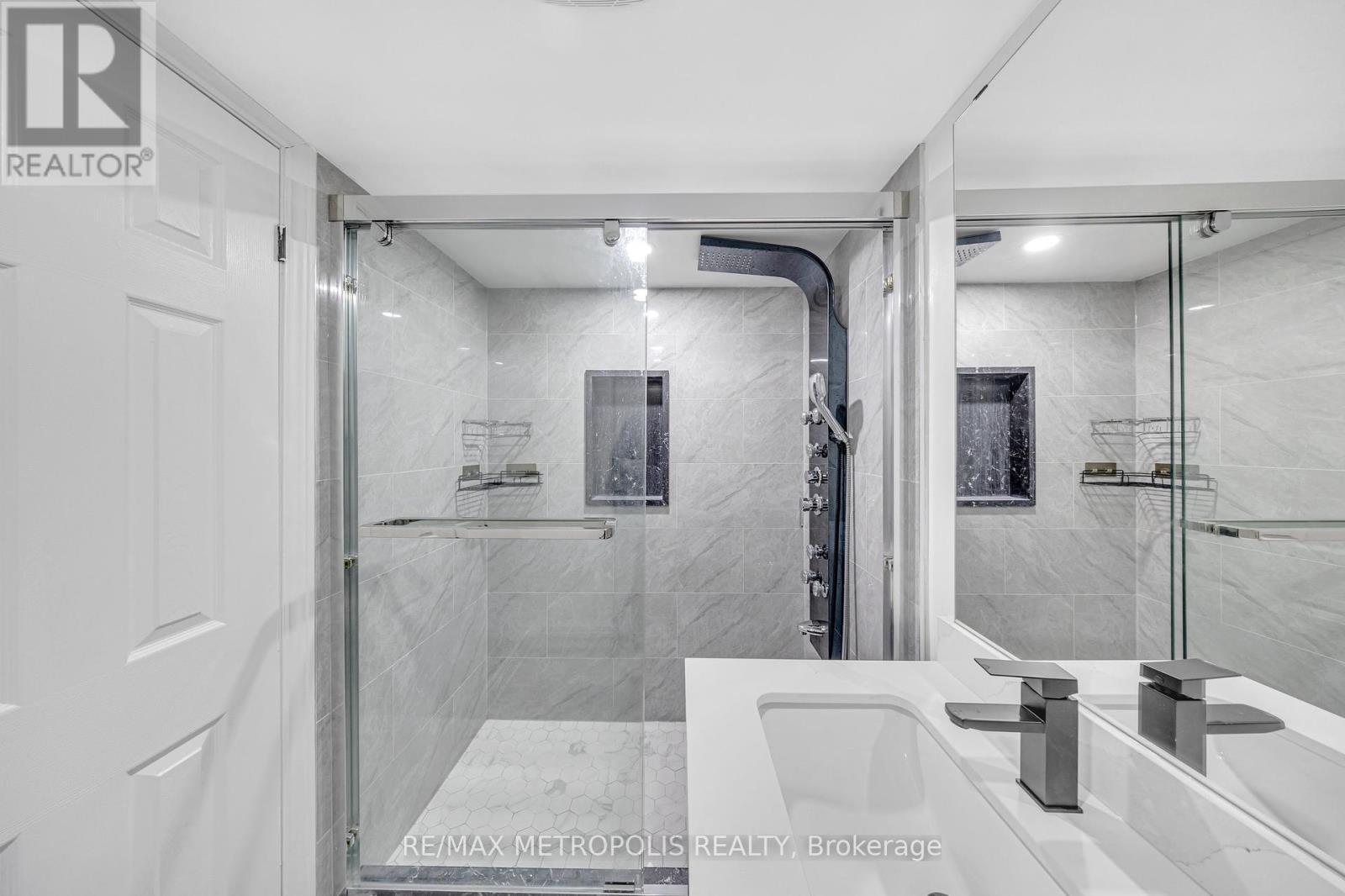 769 Markham Road, Toronto (Woburn), Ontario  M1H 2Y1 - Photo 20 - E12118006