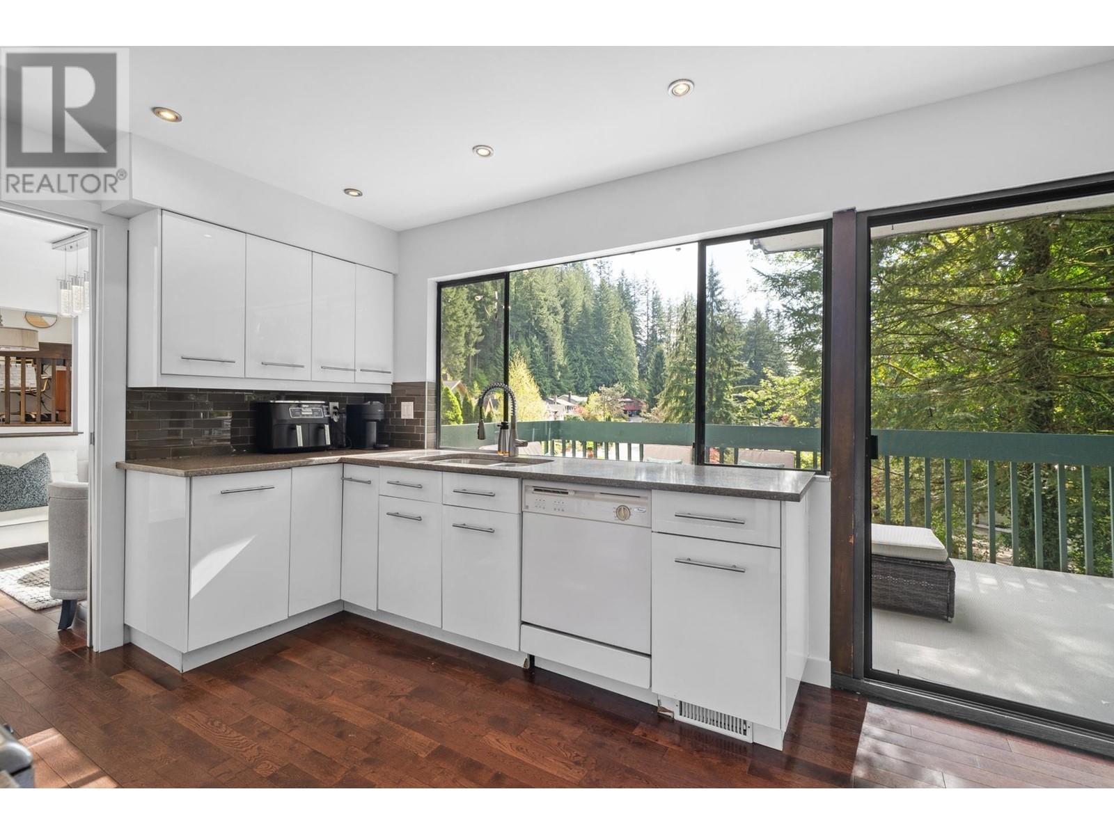 2086 Rivergrove Place, North Vancouver, British Columbia  V7H 2L4 - Photo 7 - R2997095