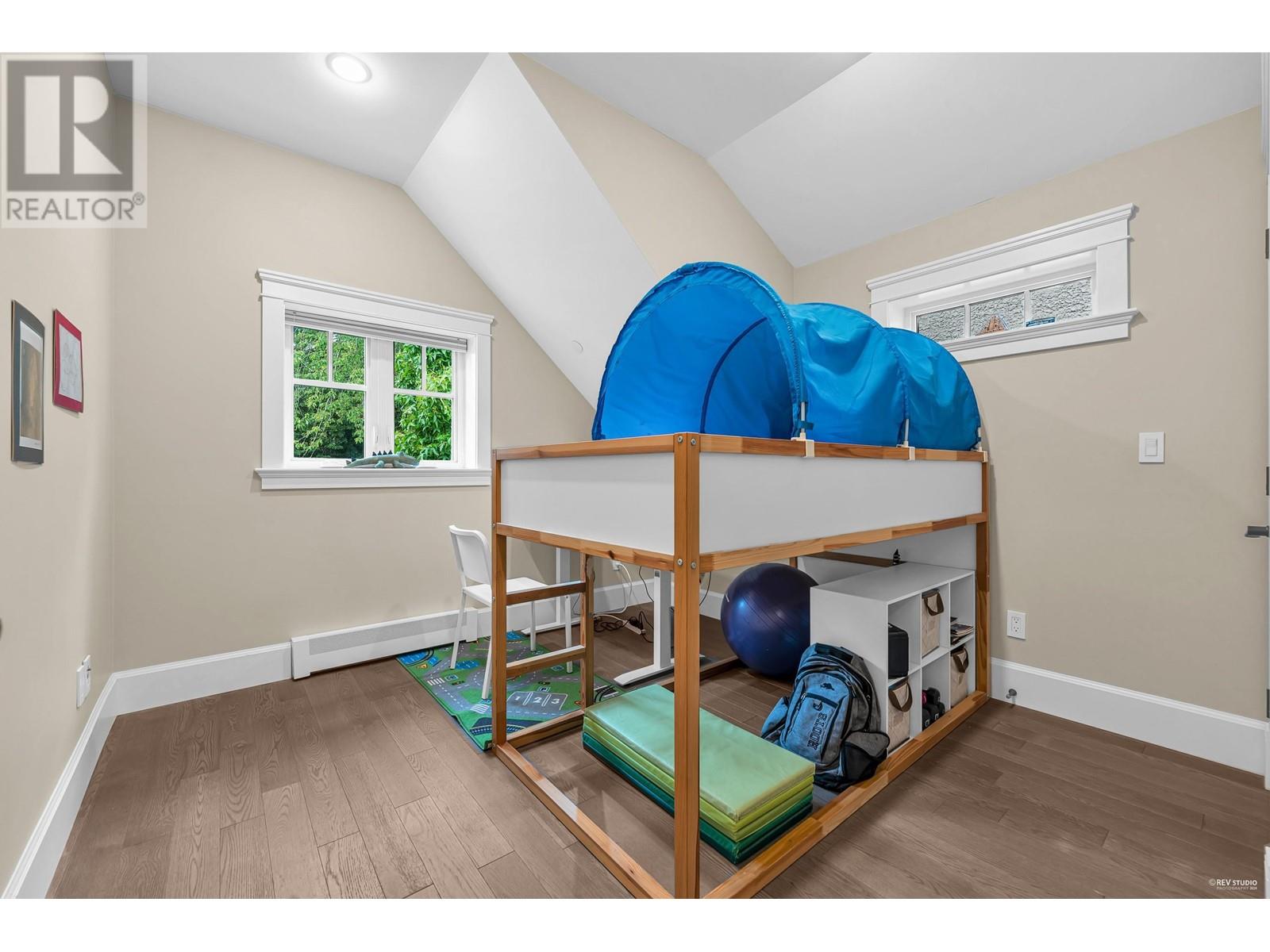 1566 W 65th Avenue, Vancouver, British Columbia  V6P 2R1 - Photo 22 - R2997108