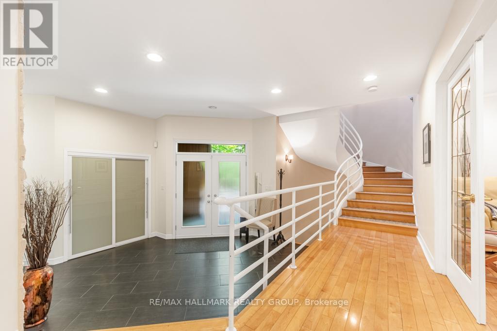 Property at 6 RYAN COURT image 5