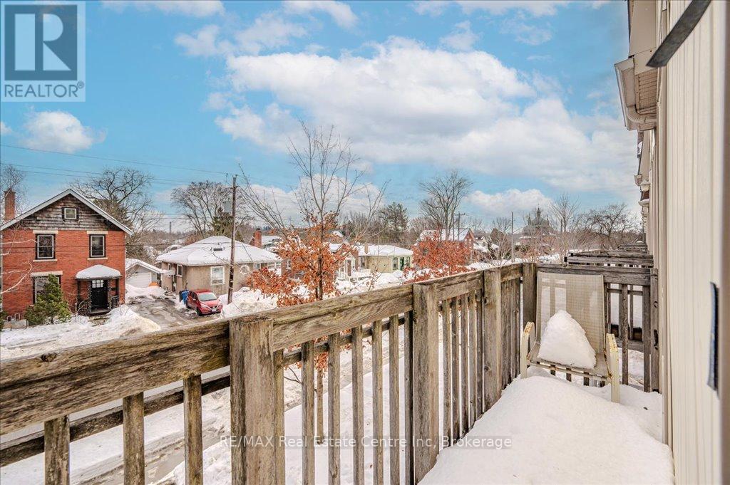 15 - 142 York Road, Guelph, Ontario  N1E 3E9 - Photo 9 - X12118040