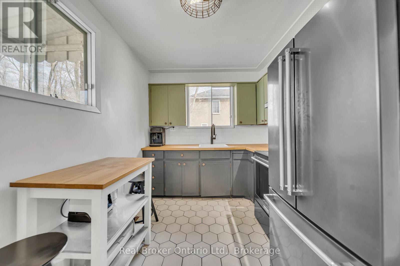 280 Main Street, Cambridge, Ontario  N1R 1X7 - Photo 15 - X12118060