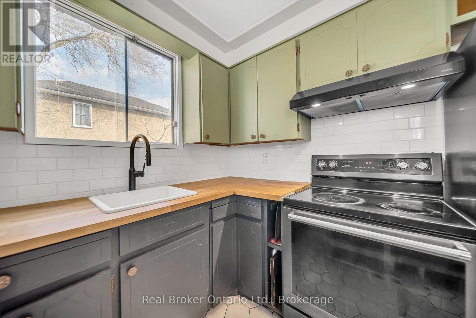 280 Main Street, Cambridge, Ontario  N1R 1X7 - Photo 17 - X12118060