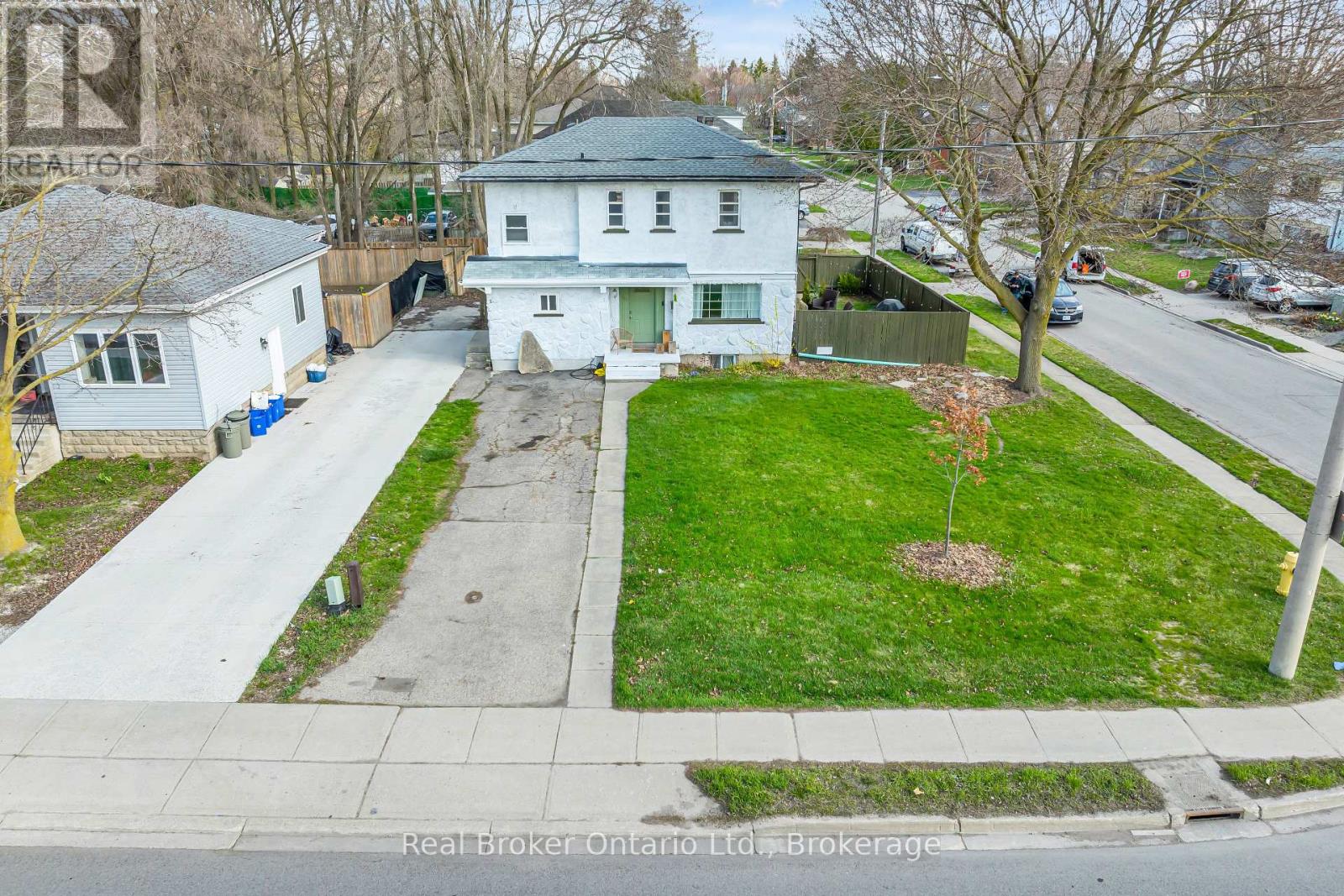 Property at 280 MAIN STREET image 2