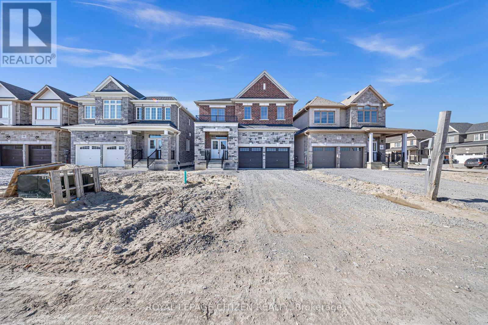 94 Brethet Heights, New Tecumseth, Ontario  L0G 1A0 - Photo 2 - N12117855