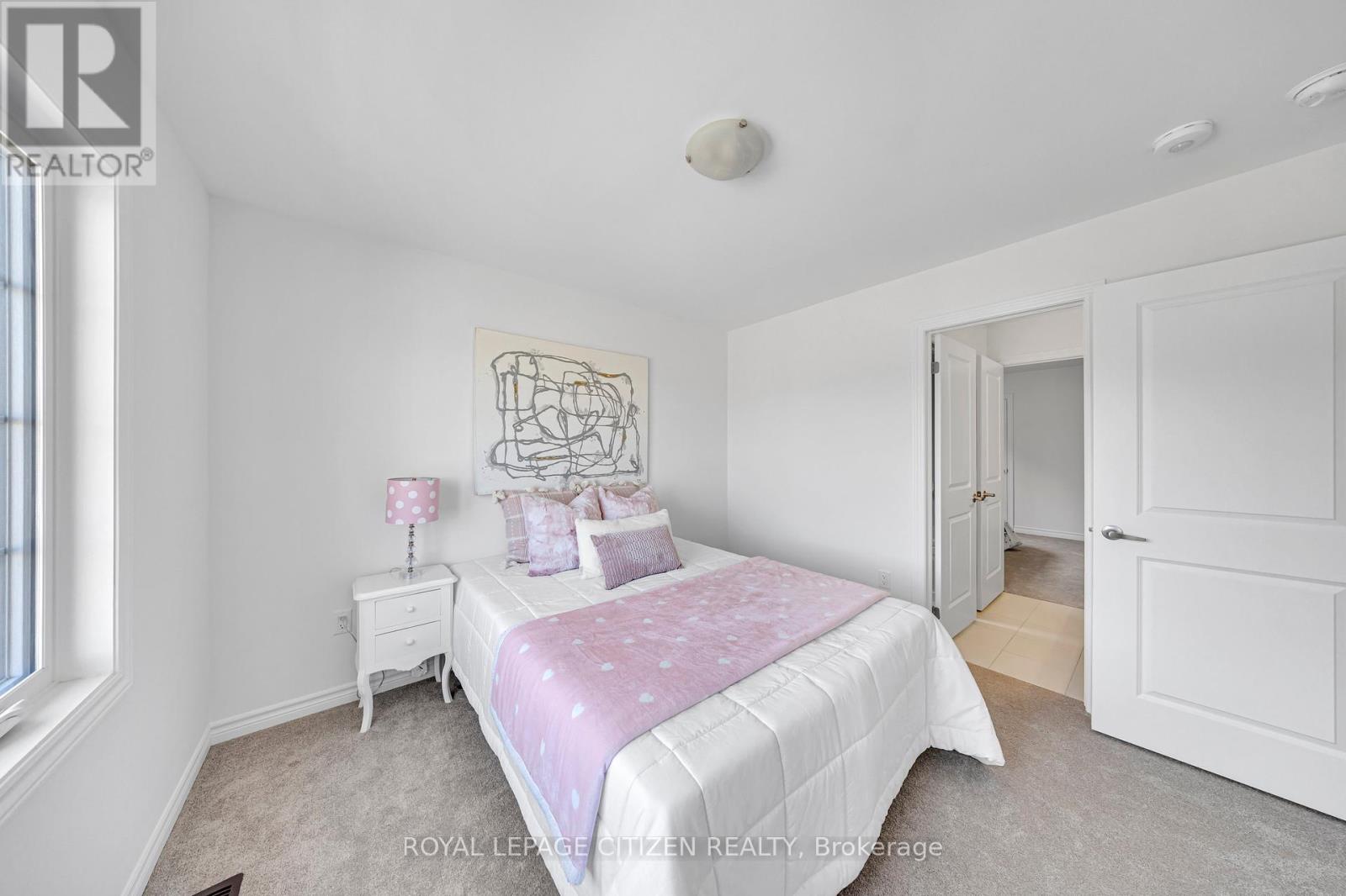 94 Brethet Heights, New Tecumseth, Ontario  L0G 1A0 - Photo 30 - N12117855
