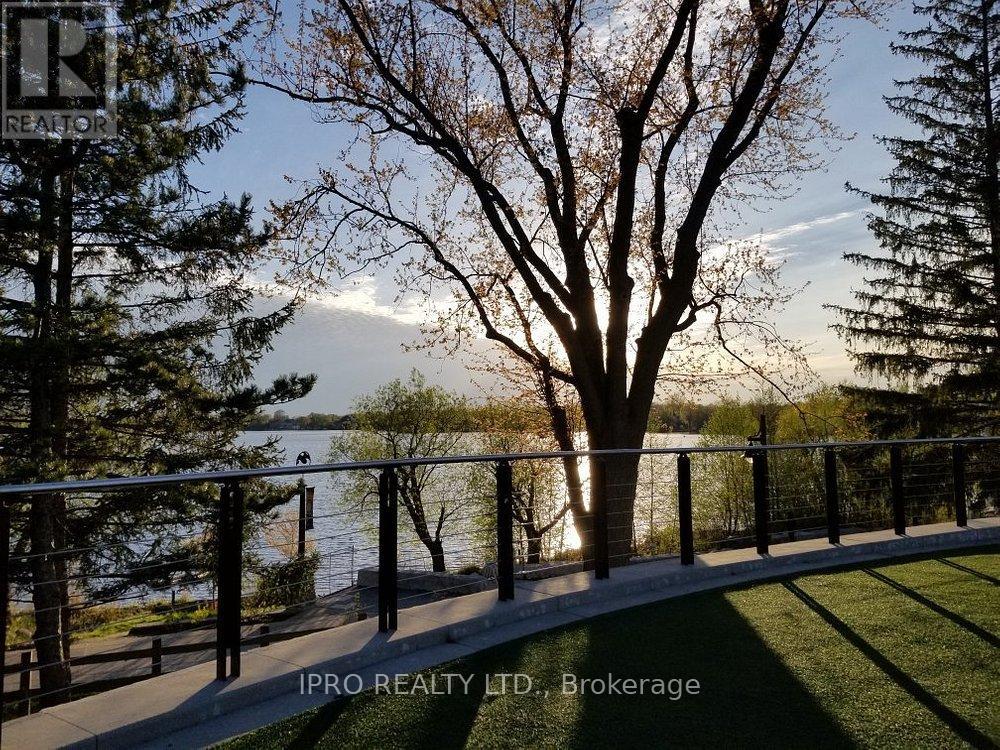 128 Lebovic Drive, Richmond Hill, Ontario  L4E 5B8 - Photo 48 - N12117902