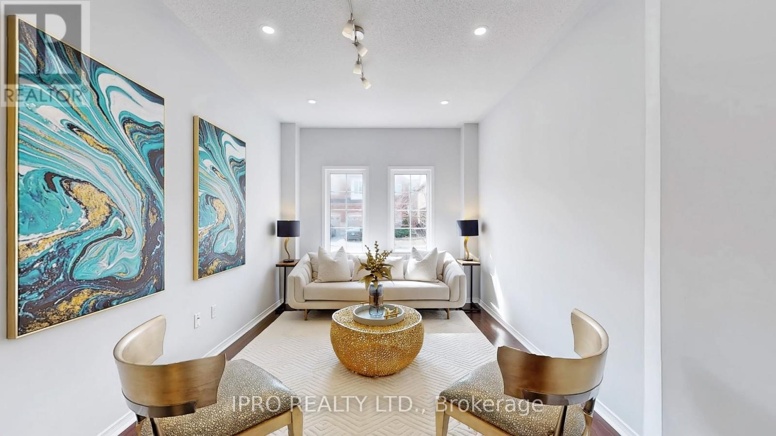 128 Lebovic Drive, Richmond Hill, Ontario  L4E 5B8 - Photo 8 - N12117902