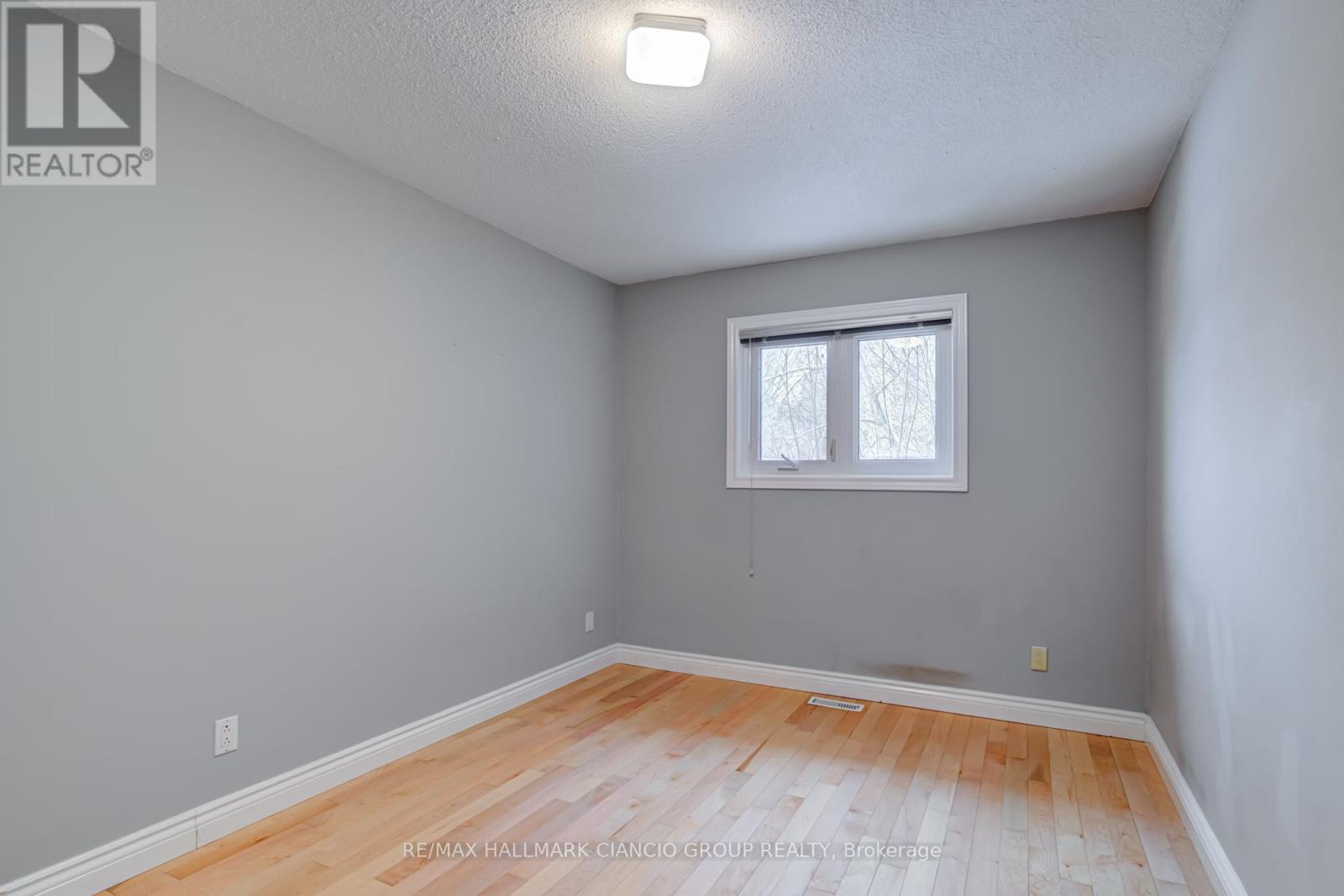 5 Appleton Avenue, Whitchurch-Stouffville, Ontario  L4A 7X3 - Photo 18 - N12117945