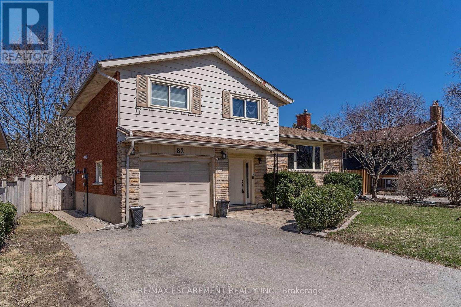 Property at 82 DREGER AVENUE image 3
