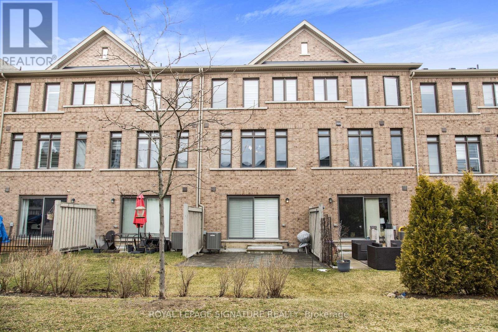 555 Mermaid Crescent, Mississauga, Ontario  L5G 0B3 - Photo 27 - W12117964