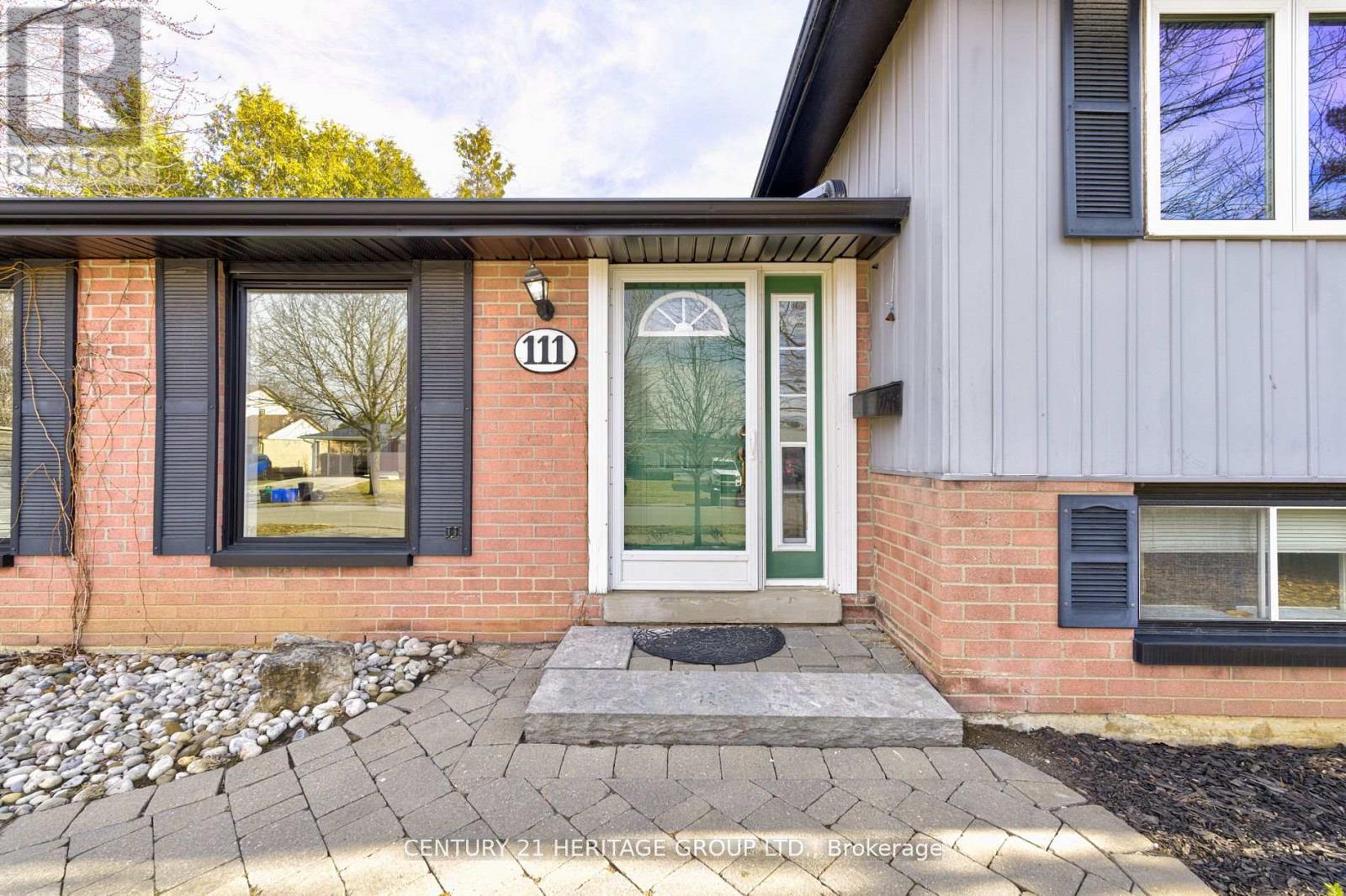 Property at 111 LORNE SCOTS DRIVE image 3