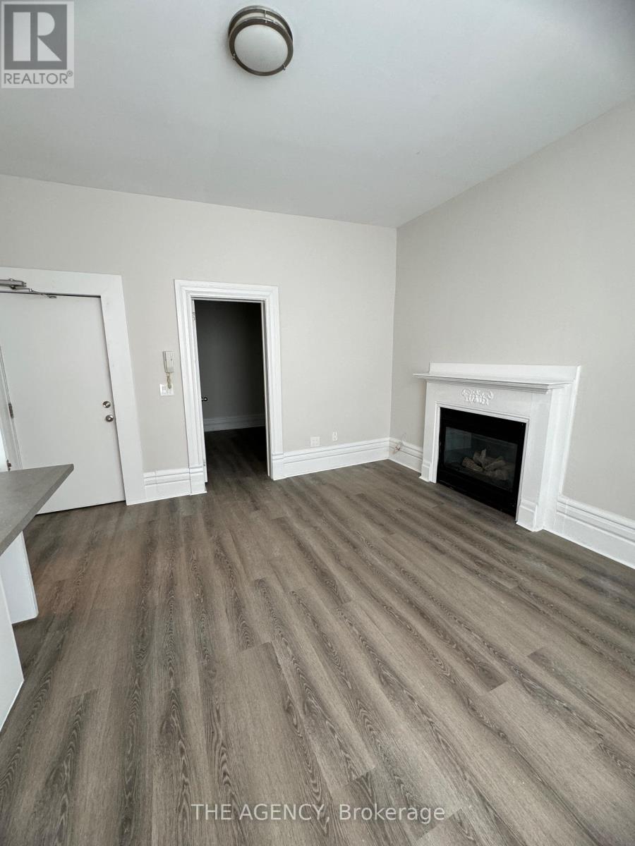 3 - 139 1/2 John Street S, Hamilton, Ontario  L8N 2C3 - Photo 2 - X12117963