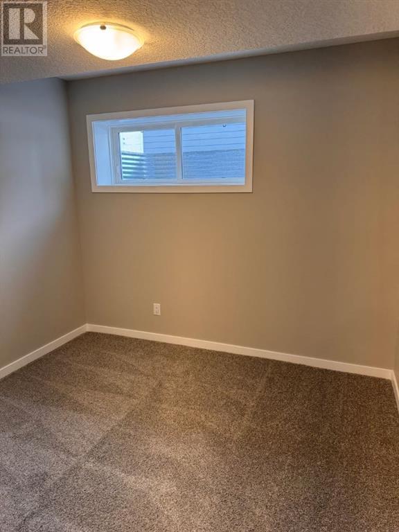 9, 198 Wolf Hollow Manor Se, Calgary, Alberta  T2X 5R8 - Photo 35 - A2194639
