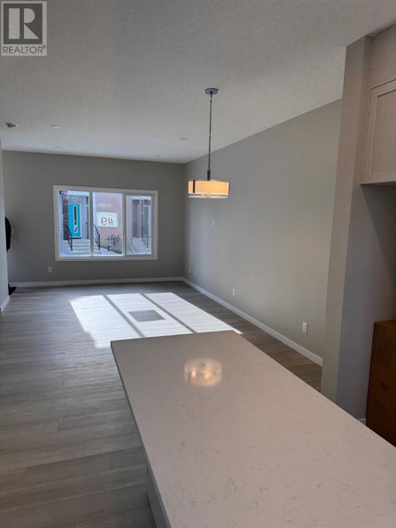 9, 198 Wolf Hollow Manor Se, Calgary, Alberta  T2X 5R8 - Photo 11 - A2194639