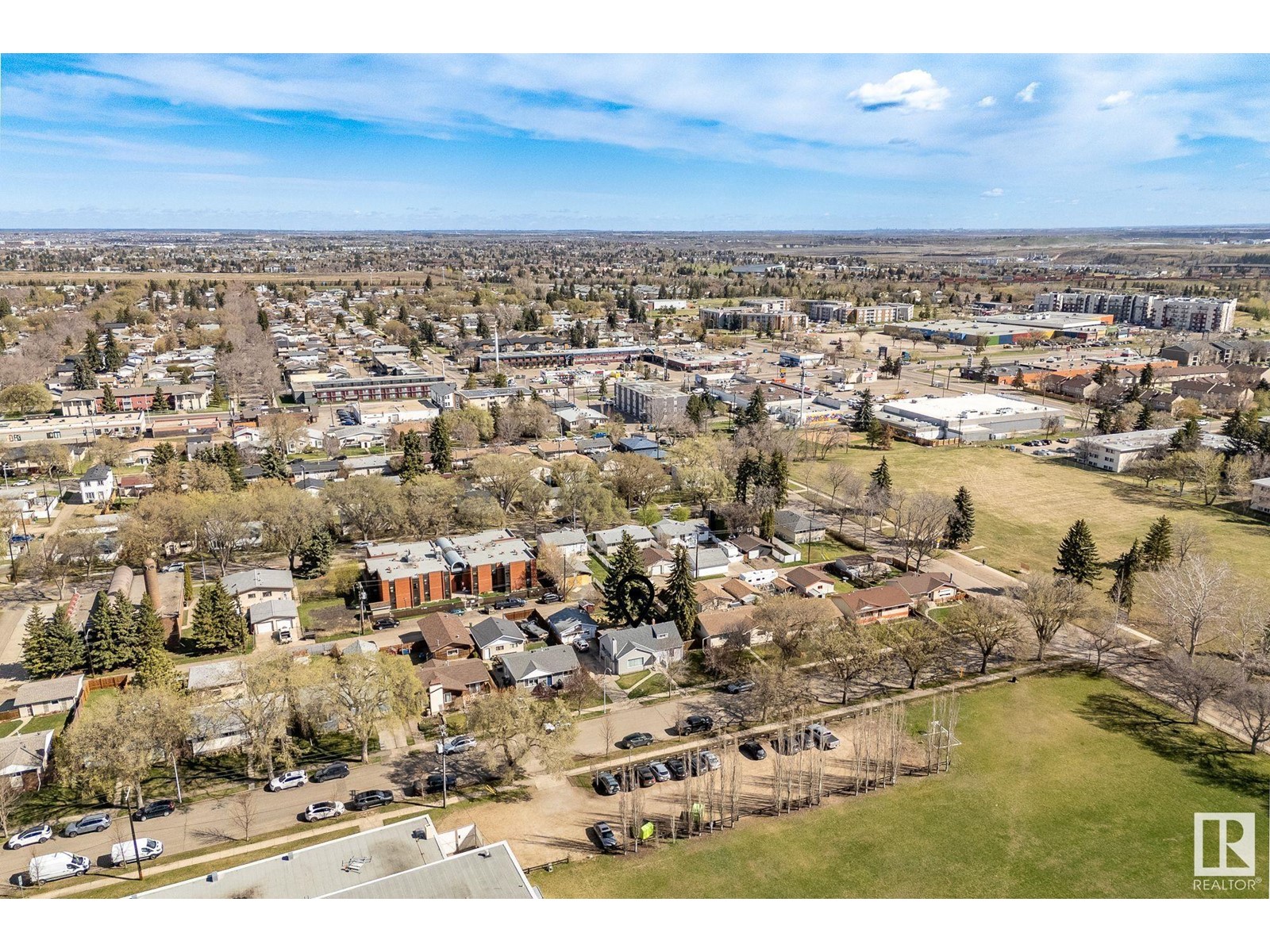 Property at 3620 115 AV NW image 3