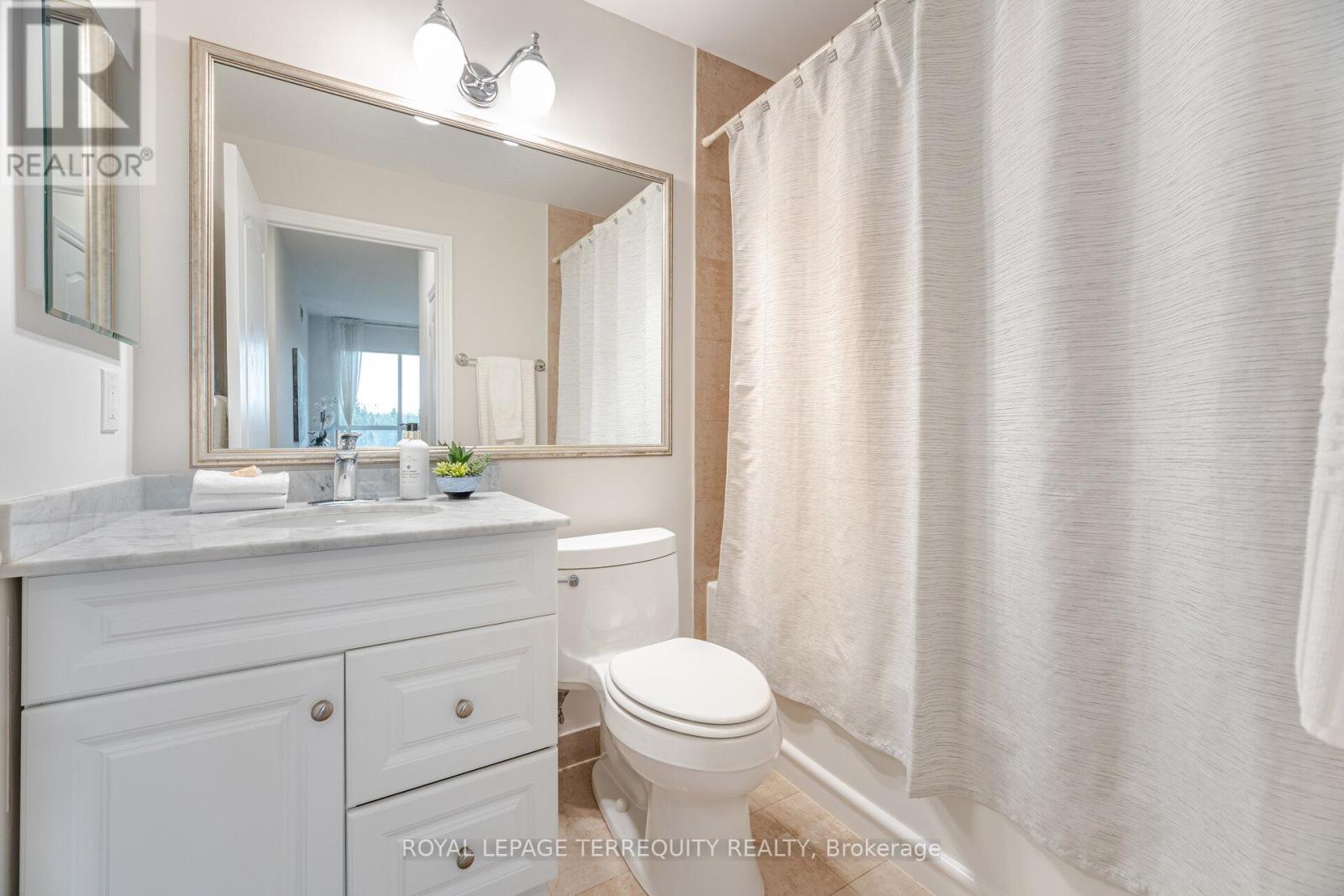 305 - 1101 Leslie Street, Toronto (Banbury-Don Mills), Ontario  M3C 4G3 - Photo 22 - C12117689