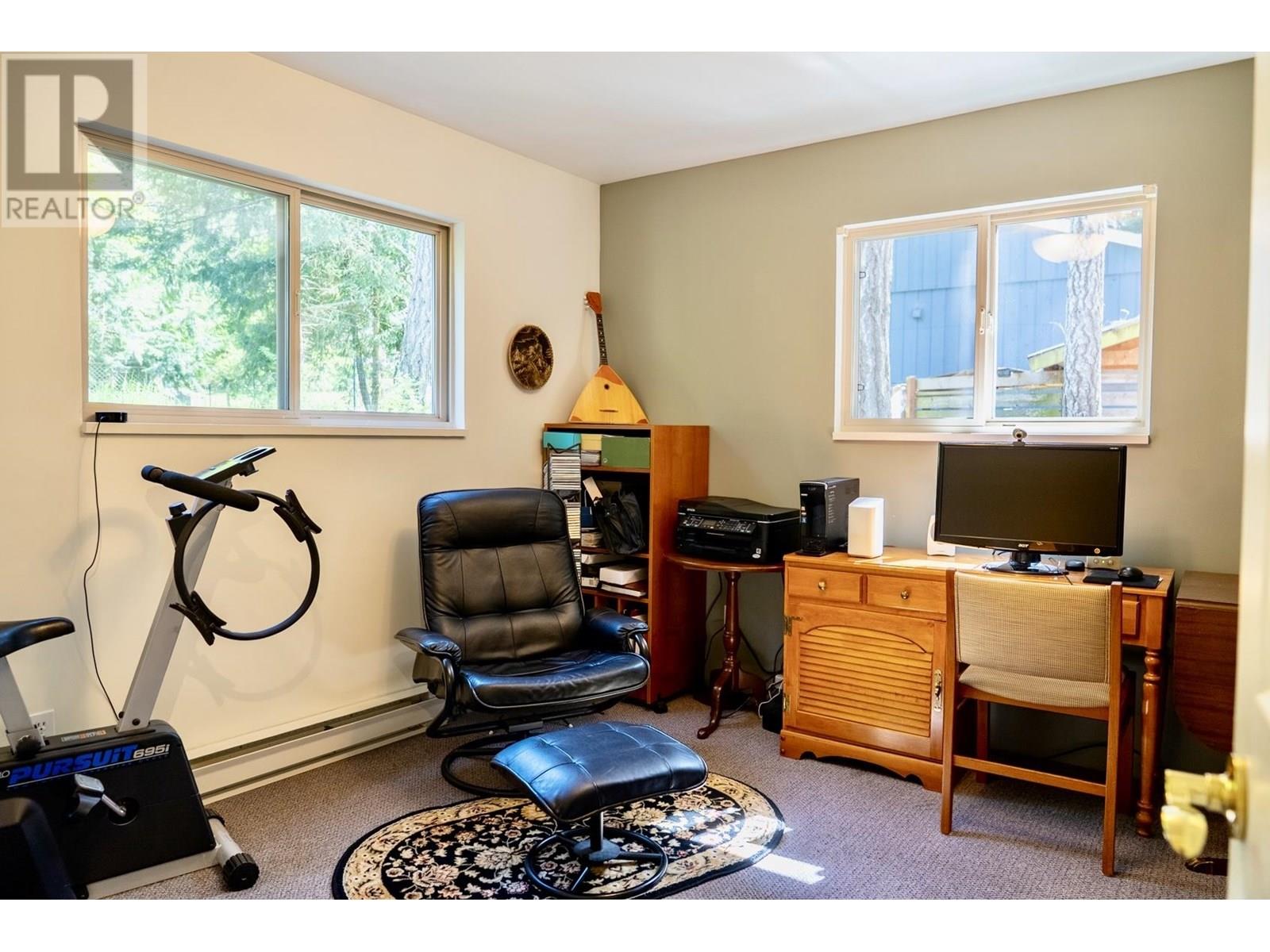 2609 Dory Way, Pender Island, British Columbia  V0N 2M2 - Photo 12 - R2996976