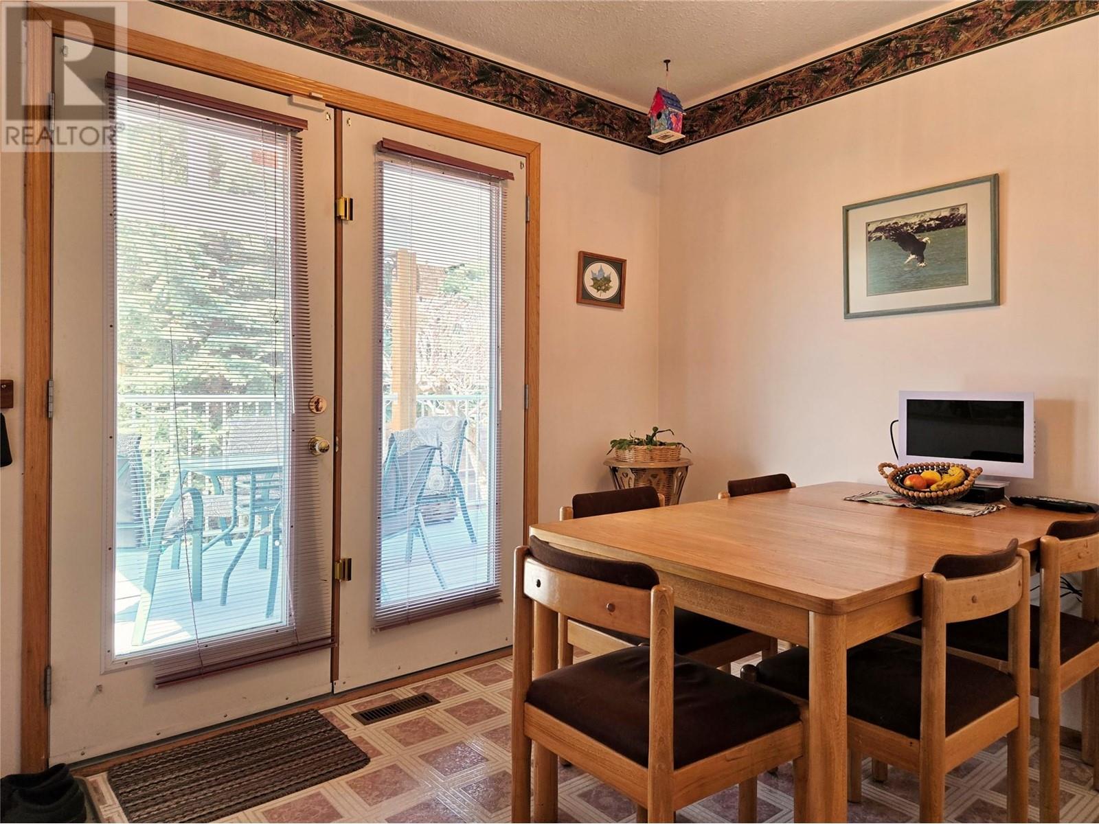 1606 2nd Avenue, Invermere, British Columbia  V0A 1K4 - Photo 31 - 10345181