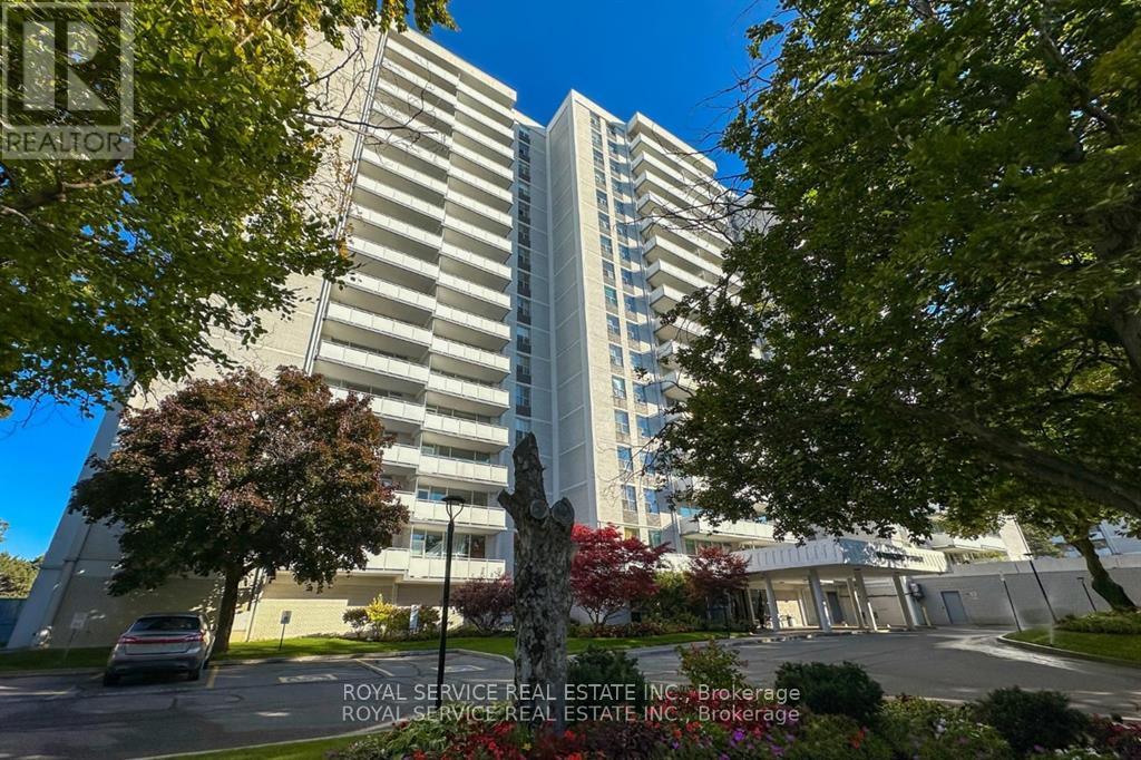 Property at 1008 - 10 PARKWAY FOREST DRIVE image 1