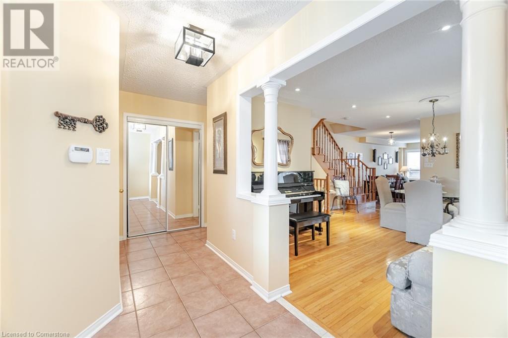 7296 Lowville Heights, Mississauga, Ontario L5N 8L4 - Photo 7 - 40716849