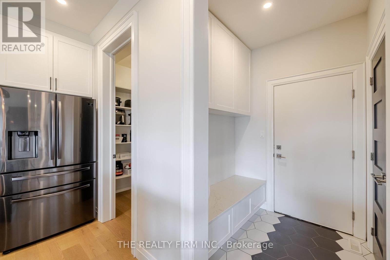 17 Oscar Davis Court, Strathroy-Caradoc, Ontario  N7G 0G3 - Photo 16 - X12118149