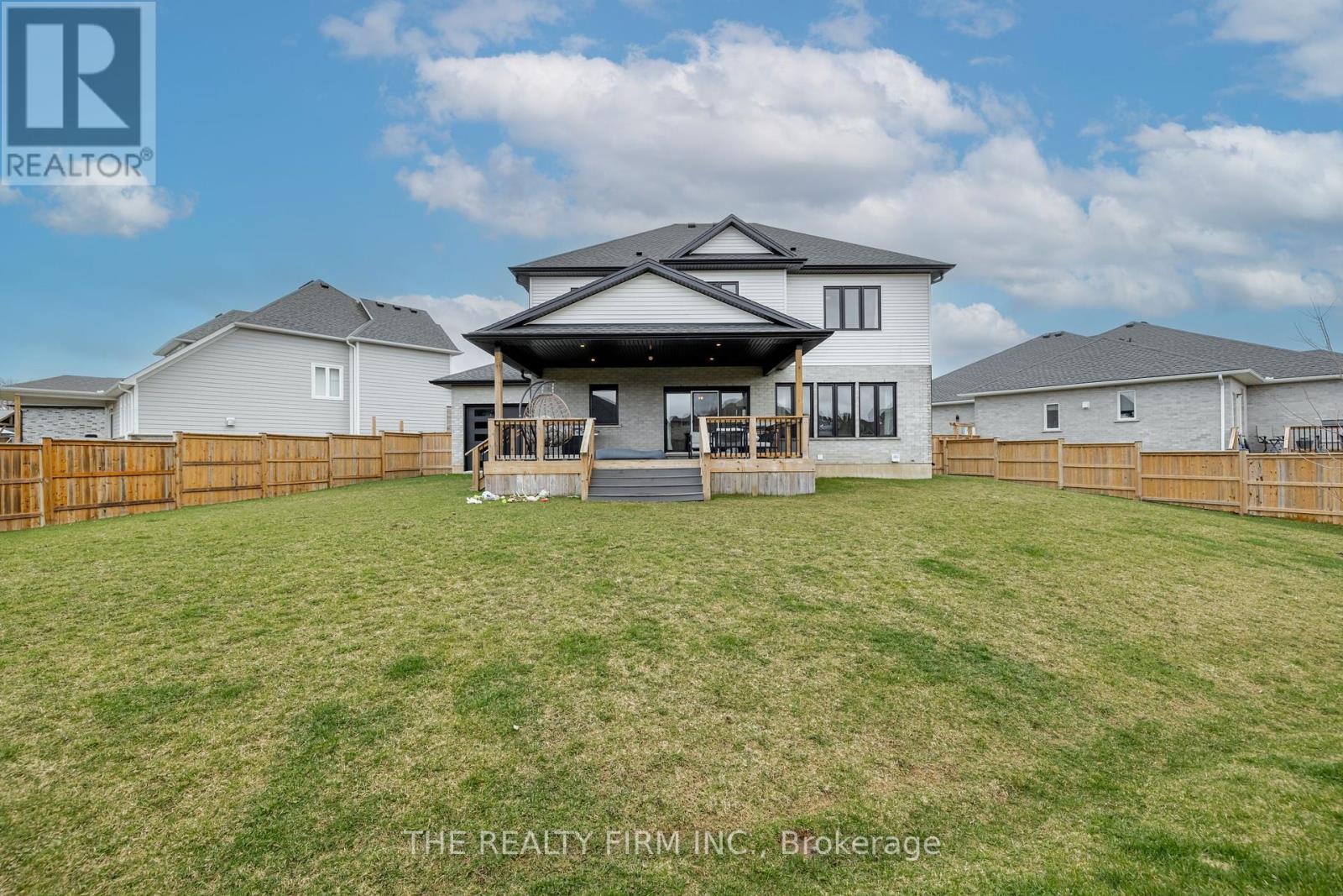 17 Oscar Davis Court, Strathroy-Caradoc, Ontario  N7G 0G3 - Photo 40 - X12118149