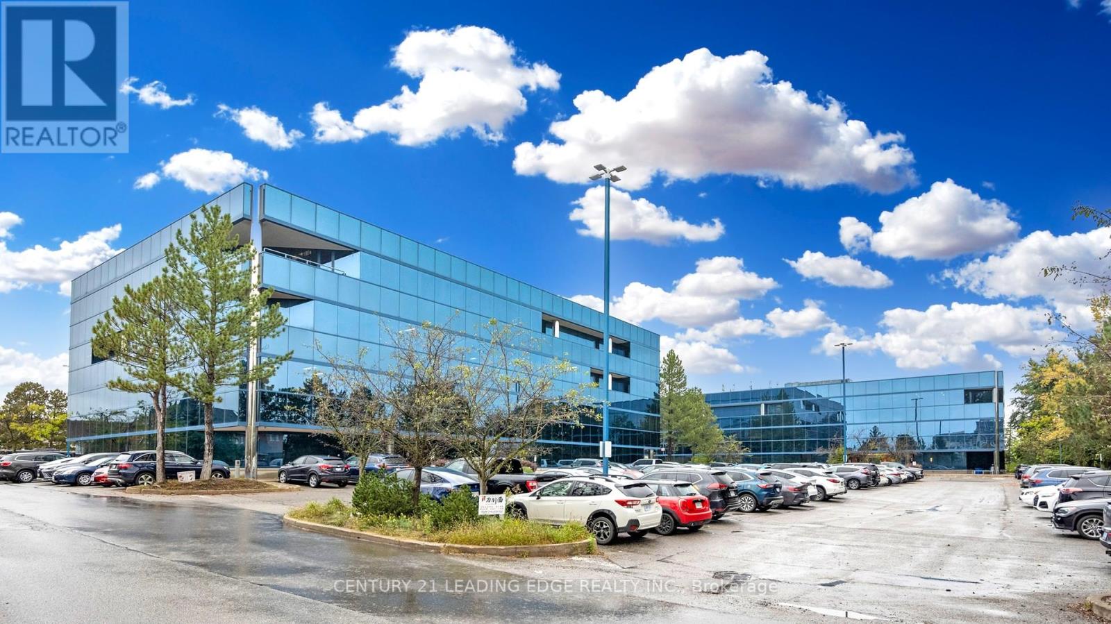 303 - 200 Town Centre Boulevard, Markham, Ontario  L3R 8G5 - Photo 2 - N12118029